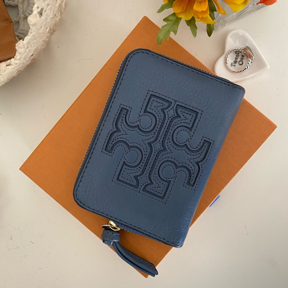 Tory Burch ZIP Wallet/Key/Card Holder